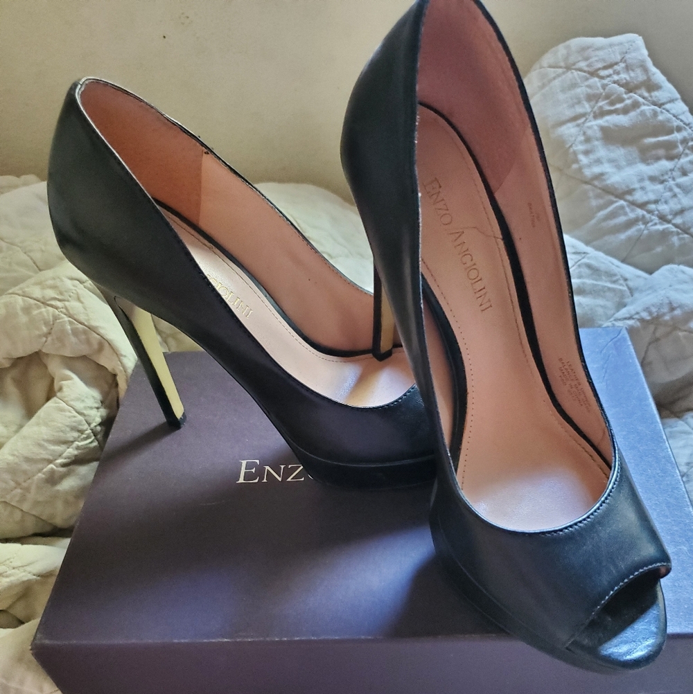 Enzo Angiolini Elegant Black Peep Toe Pumps